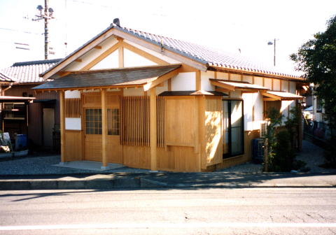 富士神殿　控え所正面